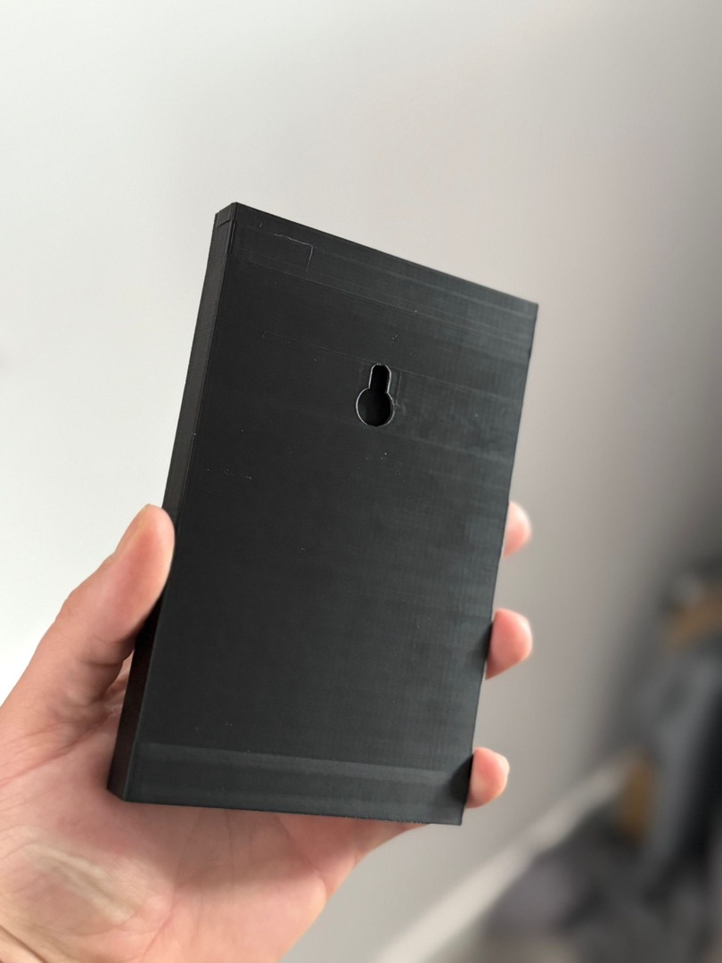 Card display frame back with keyhole mount